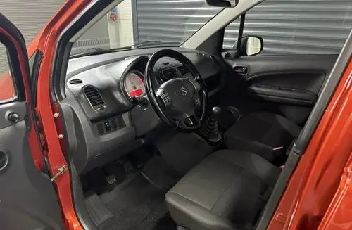 SUZUKI Splash 