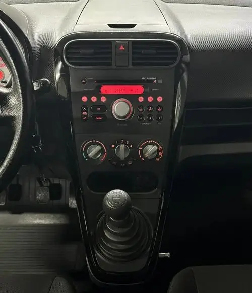SUZUKI Splash 