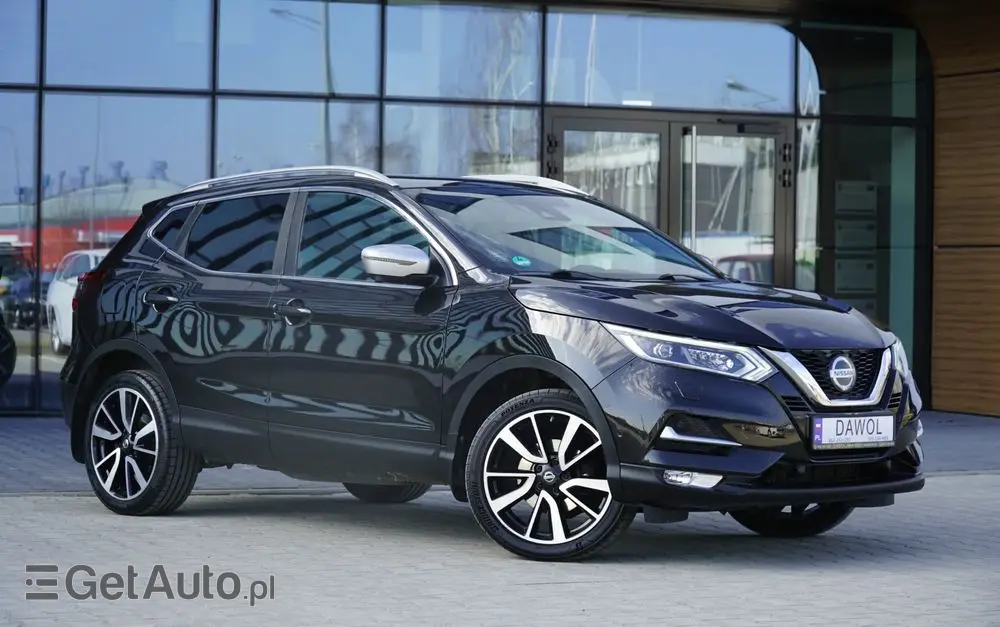 NISSAN Qashqai 1.2 DIG-T Tekna+