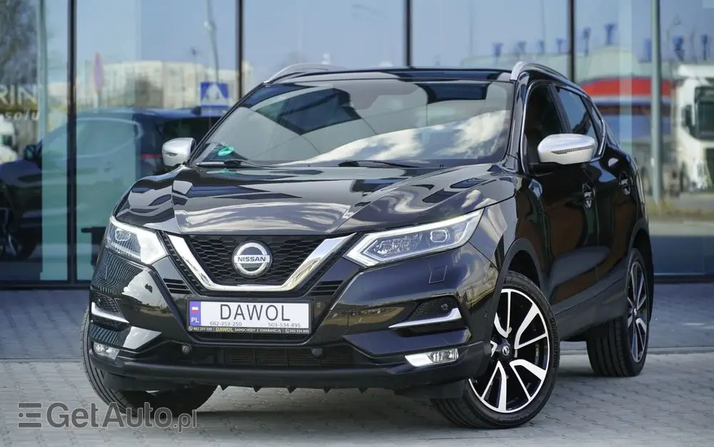 NISSAN Qashqai 1.2 DIG-T Tekna+