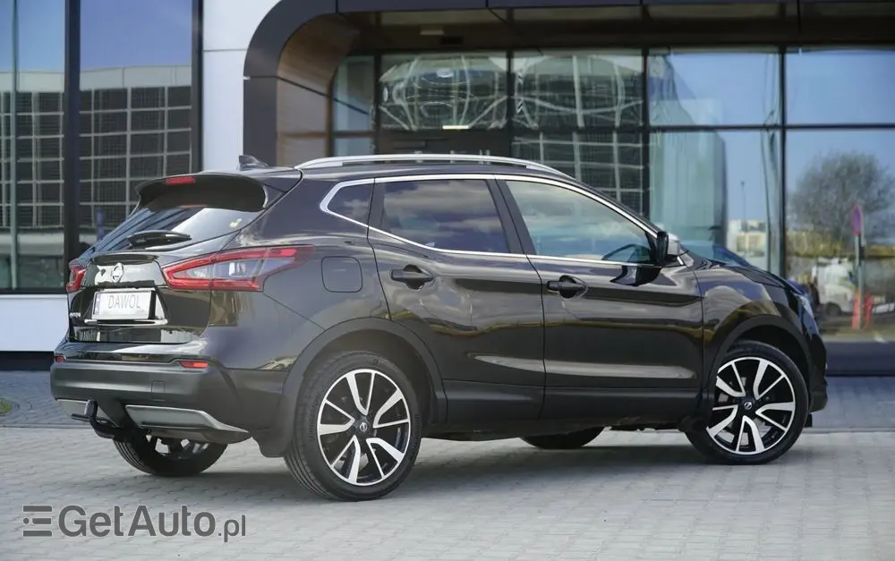 NISSAN Qashqai 1.2 DIG-T Tekna+