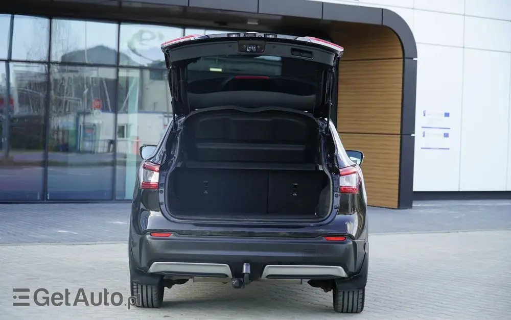 NISSAN Qashqai 1.2 DIG-T Tekna+