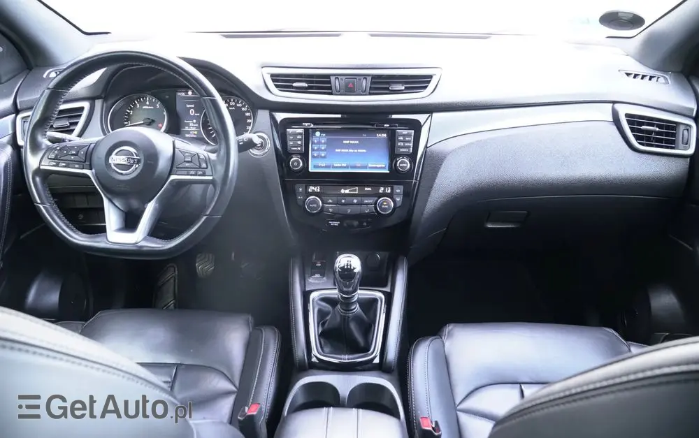 NISSAN Qashqai 1.2 DIG-T Tekna+