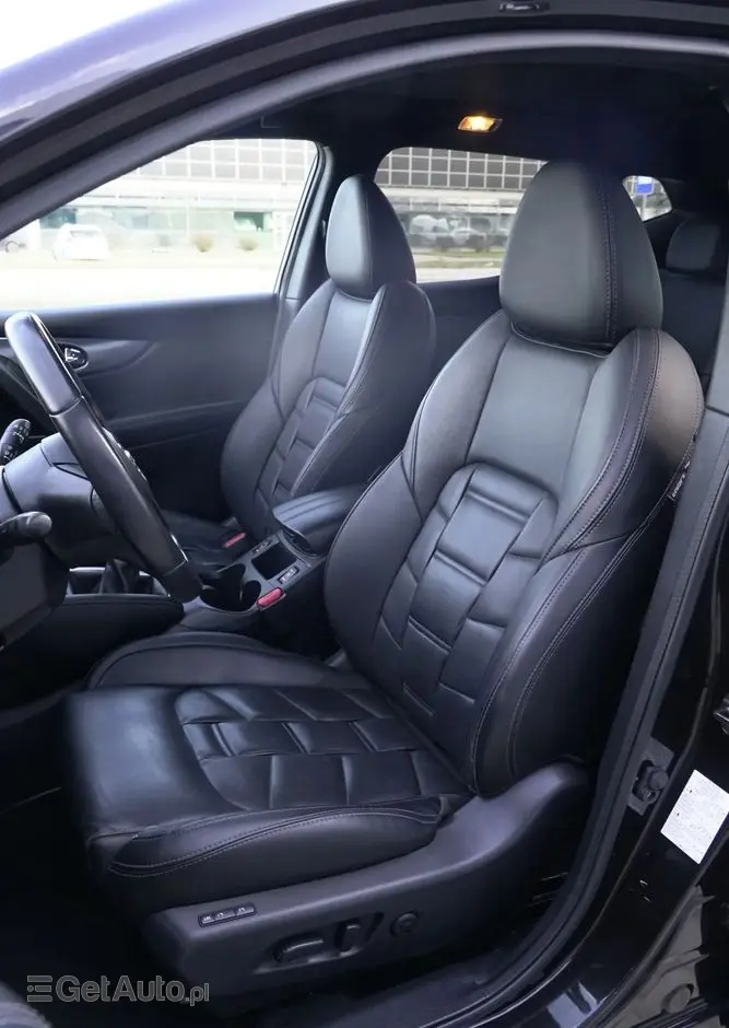 NISSAN Qashqai 1.2 DIG-T Tekna+