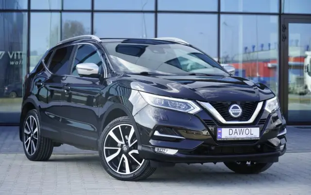 NISSAN Qashqai 1.2 DIG-T Tekna+