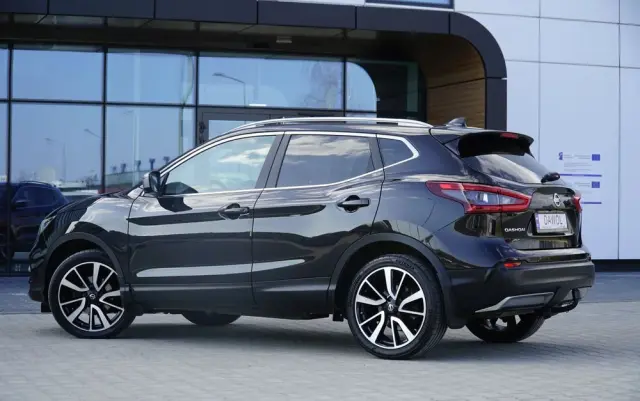 NISSAN Qashqai 1.2 DIG-T Tekna+