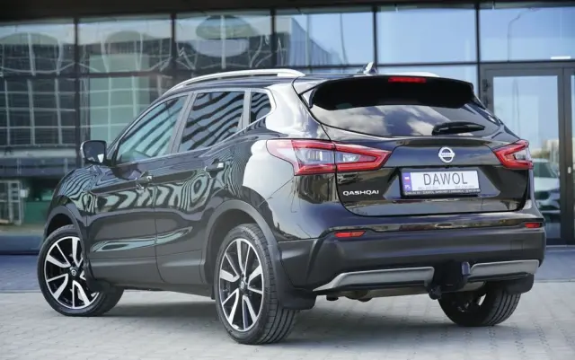 NISSAN Qashqai 1.2 DIG-T Tekna+