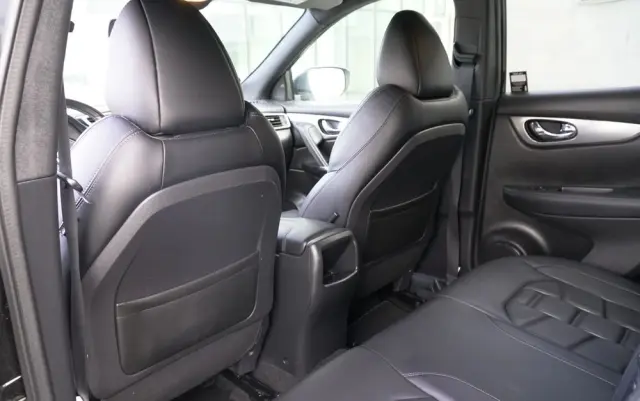 NISSAN Qashqai 1.2 DIG-T Tekna+