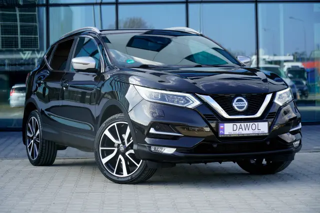 NISSAN Qashqai 1.2 DIG-T Tekna+