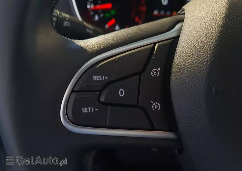 RENAULT Megane 1.0 TCe Zen