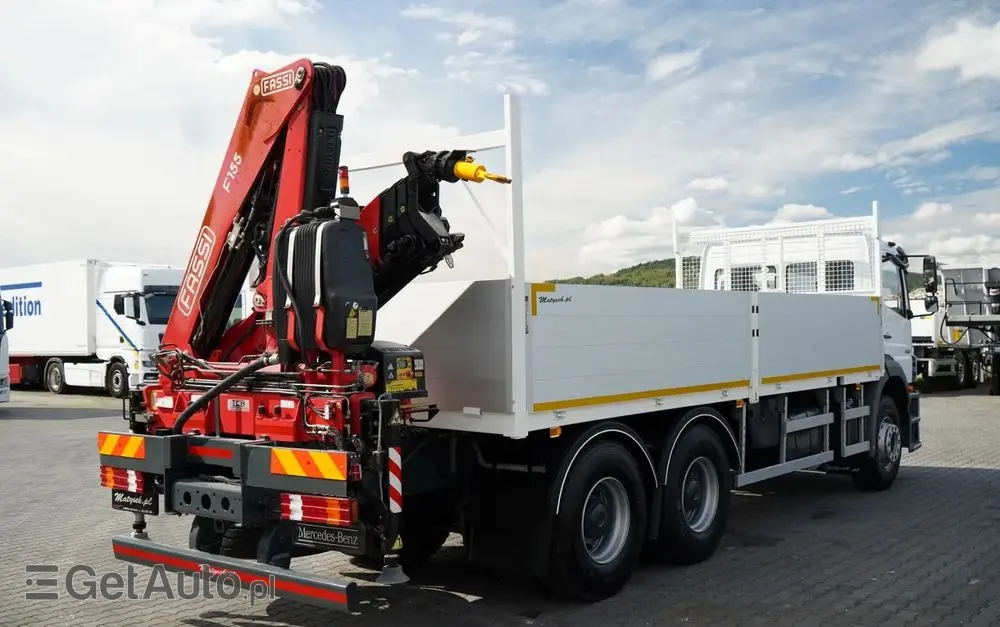 MERCEDES-BENZ / AXOR 2633 / 6X4 / SKRZYNIOWY - 6,55 M / MOCNA PODŁOGA / HDS FASSI F155 / wysów: 10 M / MAX UDŹWIG 6 000 KG / MANUAL  / STEROWANIE RADIOWE / 