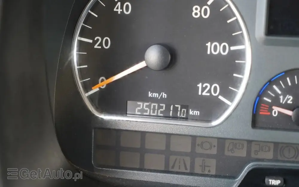 MERCEDES-BENZ / AXOR 2633 / 6X4 / SKRZYNIOWY - 6,55 M / MOCNA PODŁOGA / HDS FASSI F155 / wysów: 10 M / MAX UDŹWIG 6 000 KG / MANUAL  / STEROWANIE RADIOWE / 