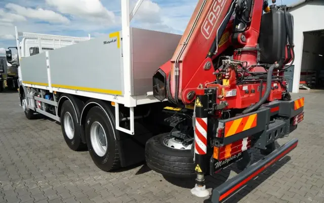 MERCEDES-BENZ / AXOR 2633 / 6X4 / SKRZYNIOWY - 6,55 M / MOCNA PODŁOGA / HDS FASSI F155 / wysów: 10 M / MAX UDŹWIG 6 000 KG / MANUAL  / STEROWANIE RADIOWE / 