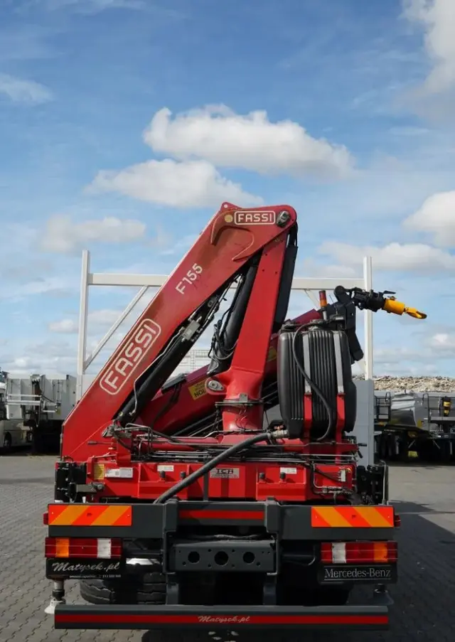 MERCEDES-BENZ / AXOR 2633 / 6X4 / SKRZYNIOWY - 6,55 M / MOCNA PODŁOGA / HDS FASSI F155 / wysów: 10 M / MAX UDŹWIG 6 000 KG / MANUAL  / STEROWANIE RADIOWE / 