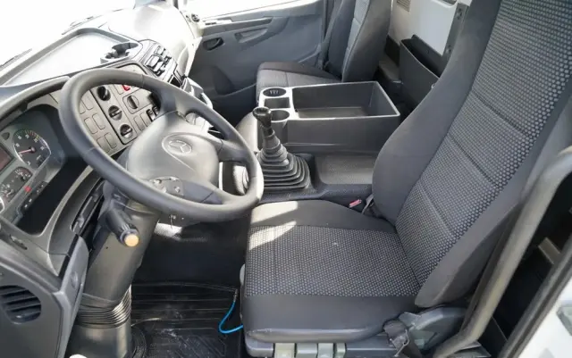 MERCEDES-BENZ / AXOR 2633 / 6X4 / SKRZYNIOWY - 6,55 M / MOCNA PODŁOGA / HDS FASSI F155 / wysów: 10 M / MAX UDŹWIG 6 000 KG / MANUAL  / STEROWANIE RADIOWE / 