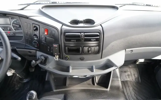 MERCEDES-BENZ / AXOR 2633 / 6X4 / SKRZYNIOWY - 6,55 M / MOCNA PODŁOGA / HDS FASSI F155 / wysów: 10 M / MAX UDŹWIG 6 000 KG / MANUAL  / STEROWANIE RADIOWE / 