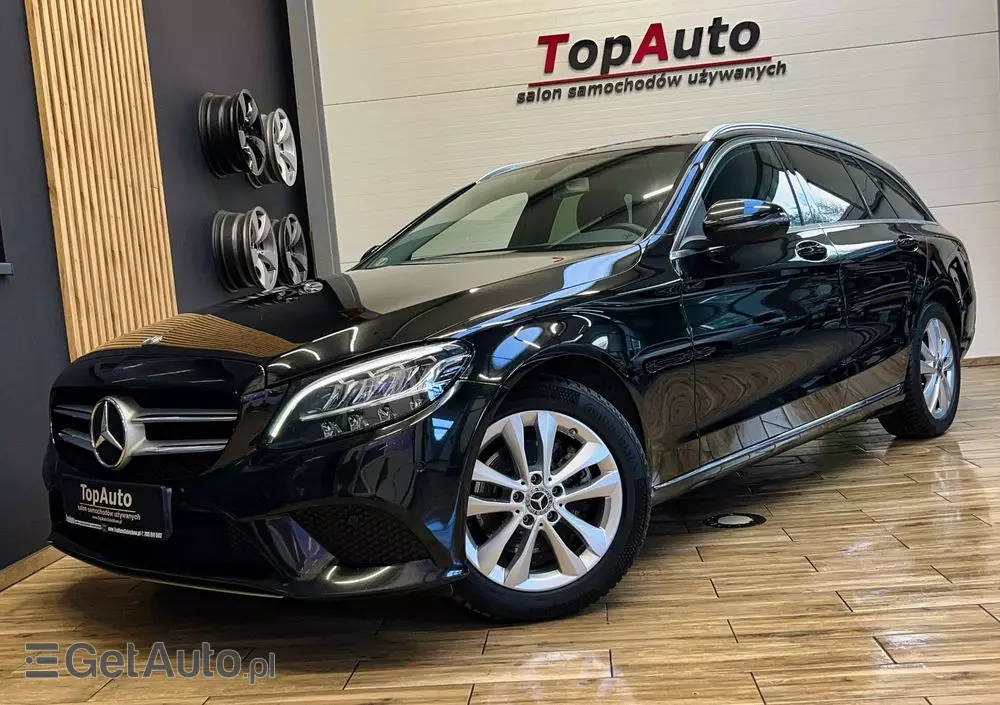 MERCEDES-BENZ Klasa C 220 d T 9G-TRONIC Exclusive