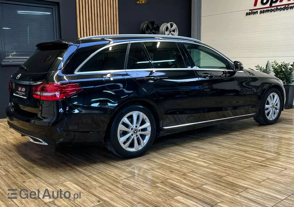 MERCEDES-BENZ Klasa C 220 d T 9G-TRONIC Exclusive
