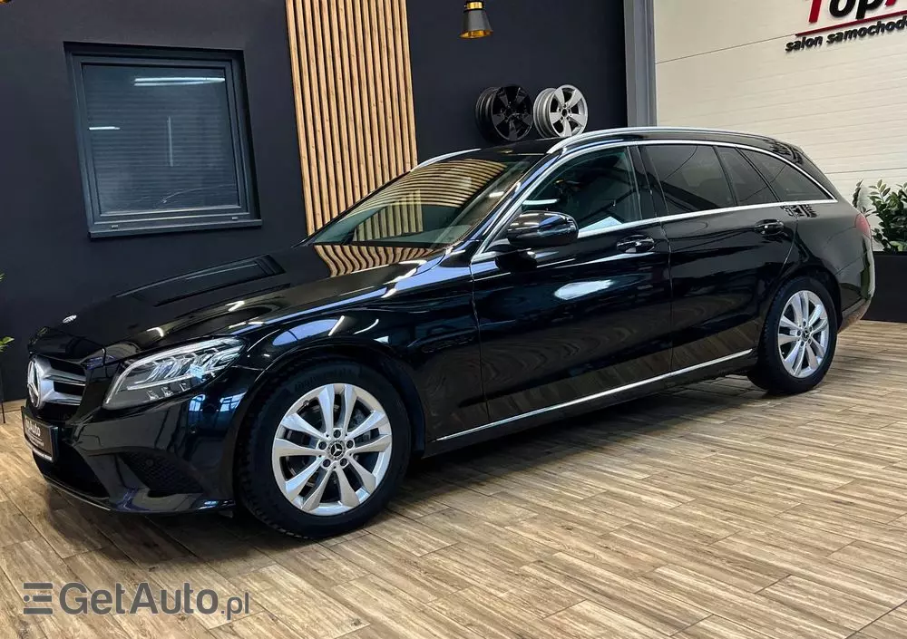MERCEDES-BENZ Klasa C 220 d T 9G-TRONIC Exclusive