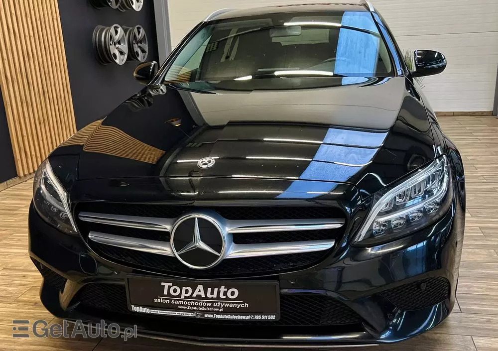 MERCEDES-BENZ Klasa C 220 d T 9G-TRONIC Exclusive