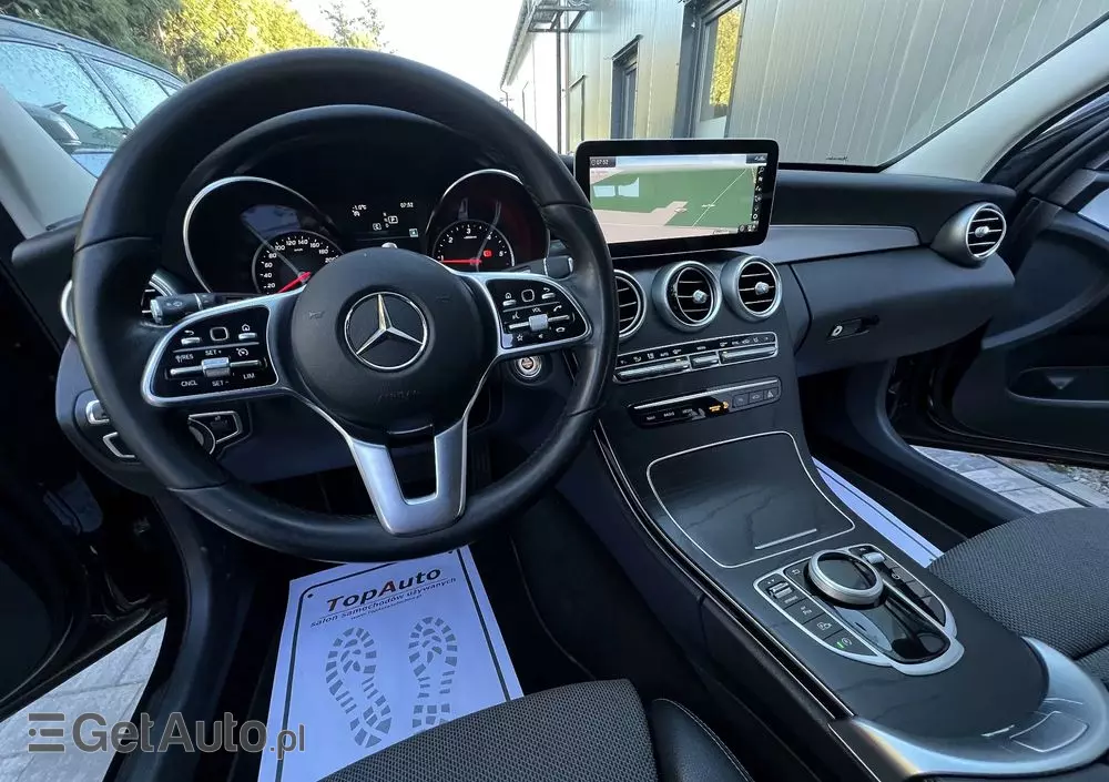 MERCEDES-BENZ Klasa C 220 d T 9G-TRONIC Exclusive