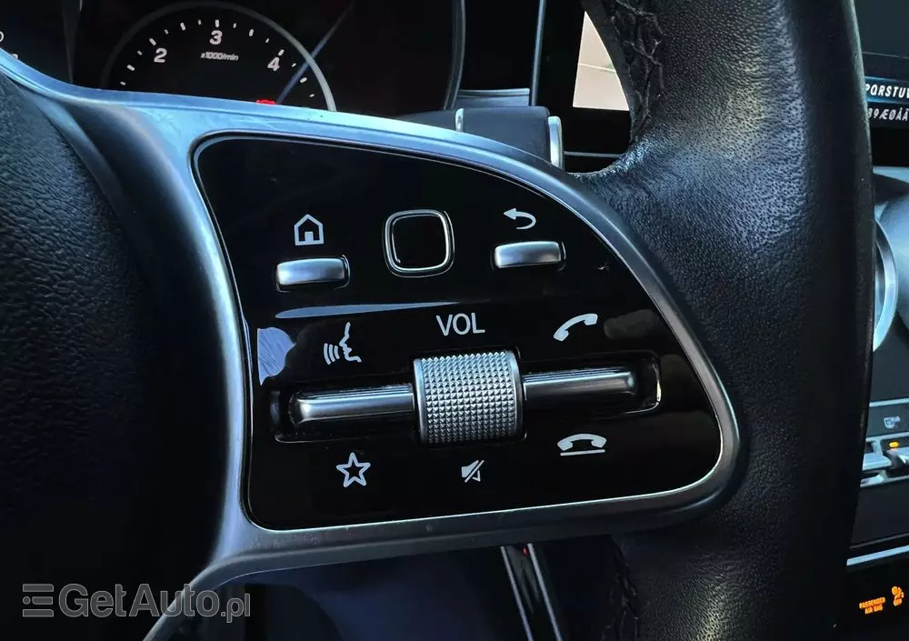 MERCEDES-BENZ Klasa C 220 d T 9G-TRONIC Exclusive