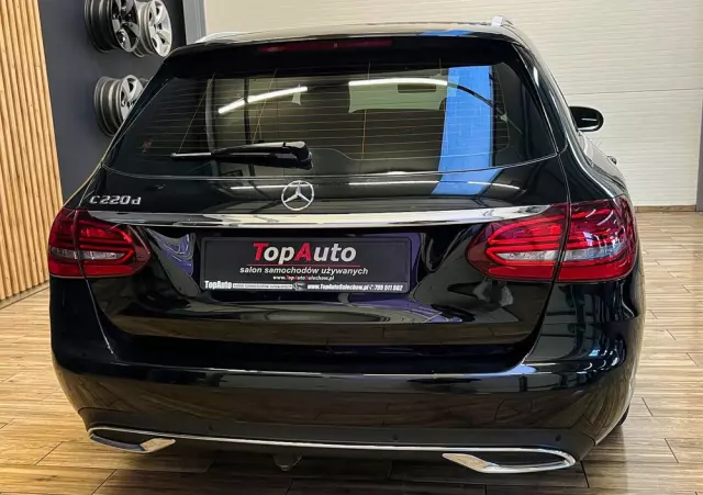 MERCEDES-BENZ Klasa C 220 d T 9G-TRONIC Exclusive