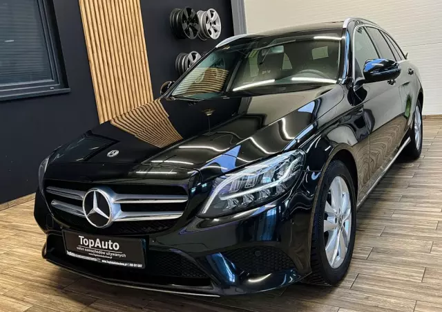 MERCEDES-BENZ Klasa C 220 d T 9G-TRONIC Exclusive