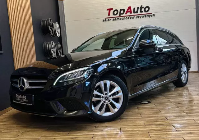 MERCEDES-BENZ Klasa C 220 d T 9G-TRONIC Exclusive
