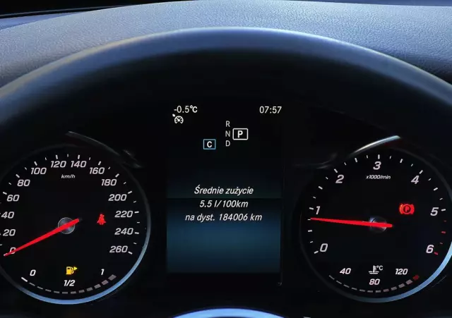 MERCEDES-BENZ Klasa C 220 d T 9G-TRONIC Exclusive