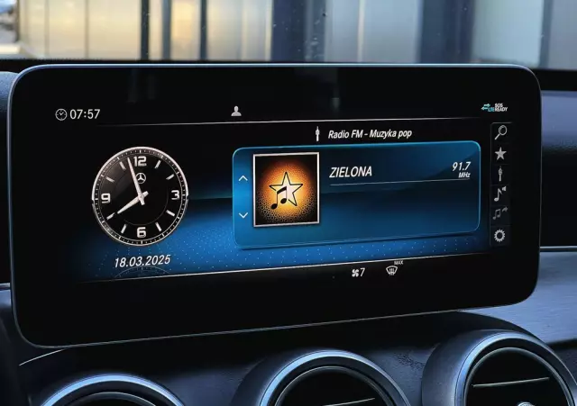 MERCEDES-BENZ Klasa C 220 d T 9G-TRONIC Exclusive