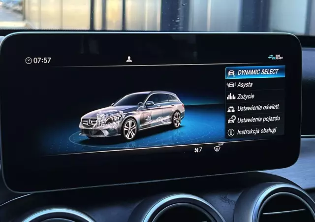 MERCEDES-BENZ Klasa C 220 d T 9G-TRONIC Exclusive