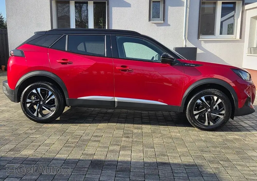 PEUGEOT 2008 PureTech 130 GT