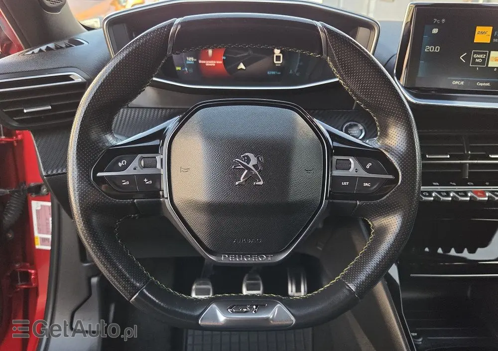 PEUGEOT 2008 PureTech 130 GT