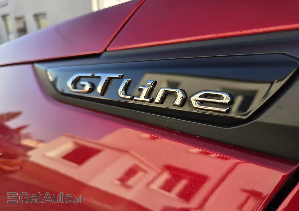 PEUGEOT 2008 PureTech 130 GT