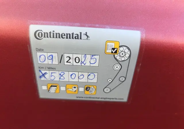 PEUGEOT 2008 PureTech 130 GT