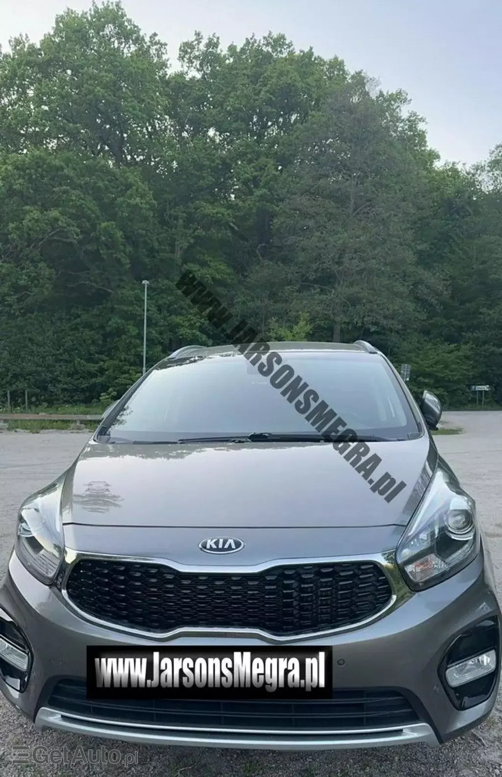 KIA Carens 