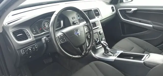 VOLVO S60 D4 Geartronic Linje Business