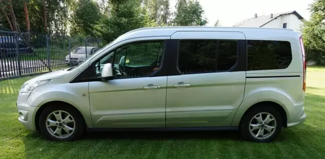 FORD Tourneo Connect 
