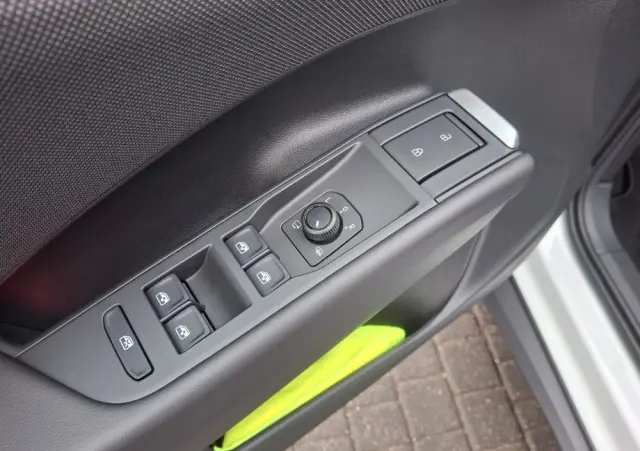 VOLKSWAGEN T-Roc 1.5 TSI Life DSG