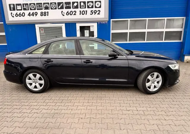 AUDI A6 Limousine 