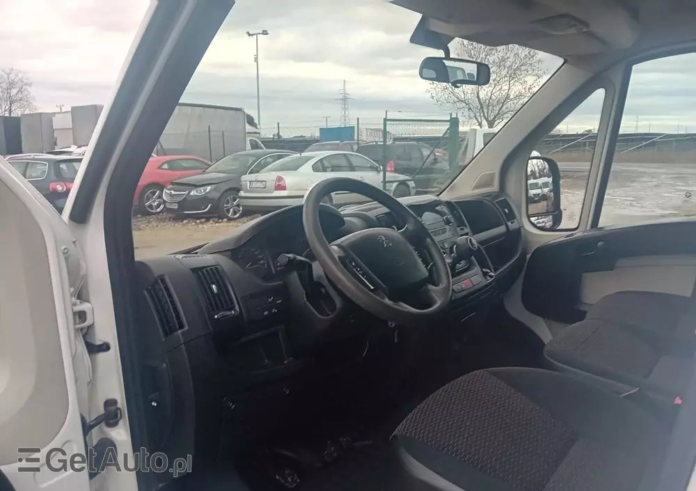 PEUGEOT Boxer Doca 