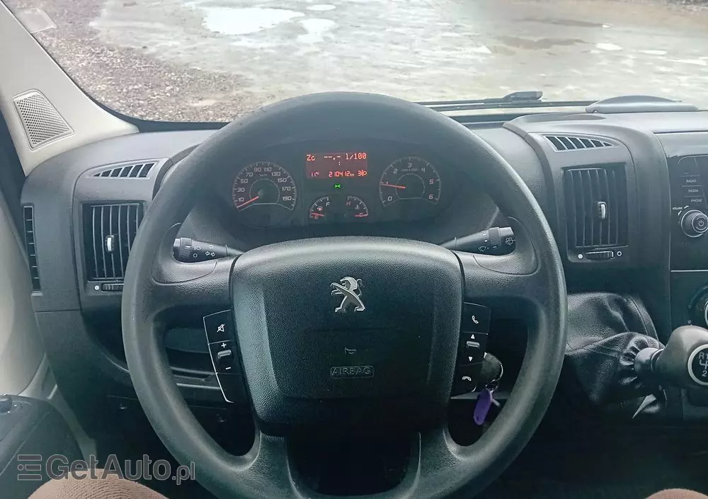 PEUGEOT Boxer Doca 