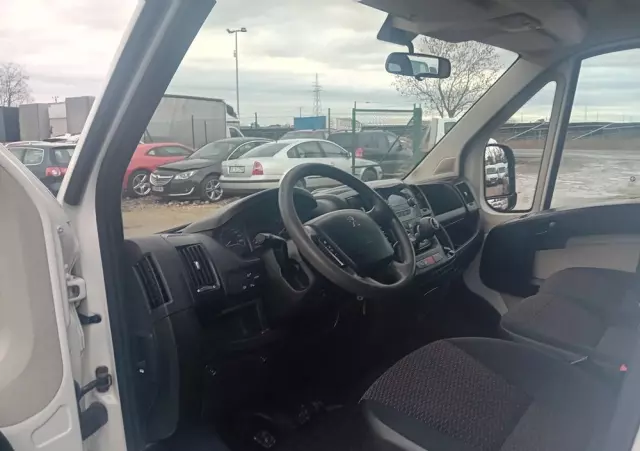PEUGEOT Boxer Doca 