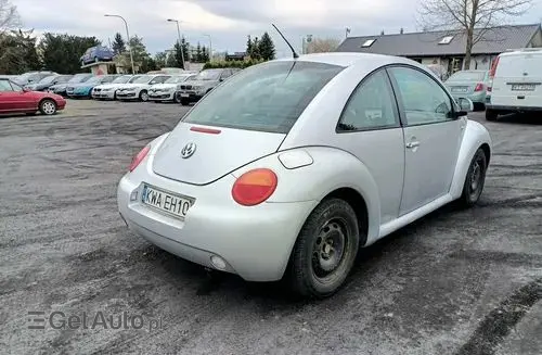 VOLKSWAGEN New Beetle 