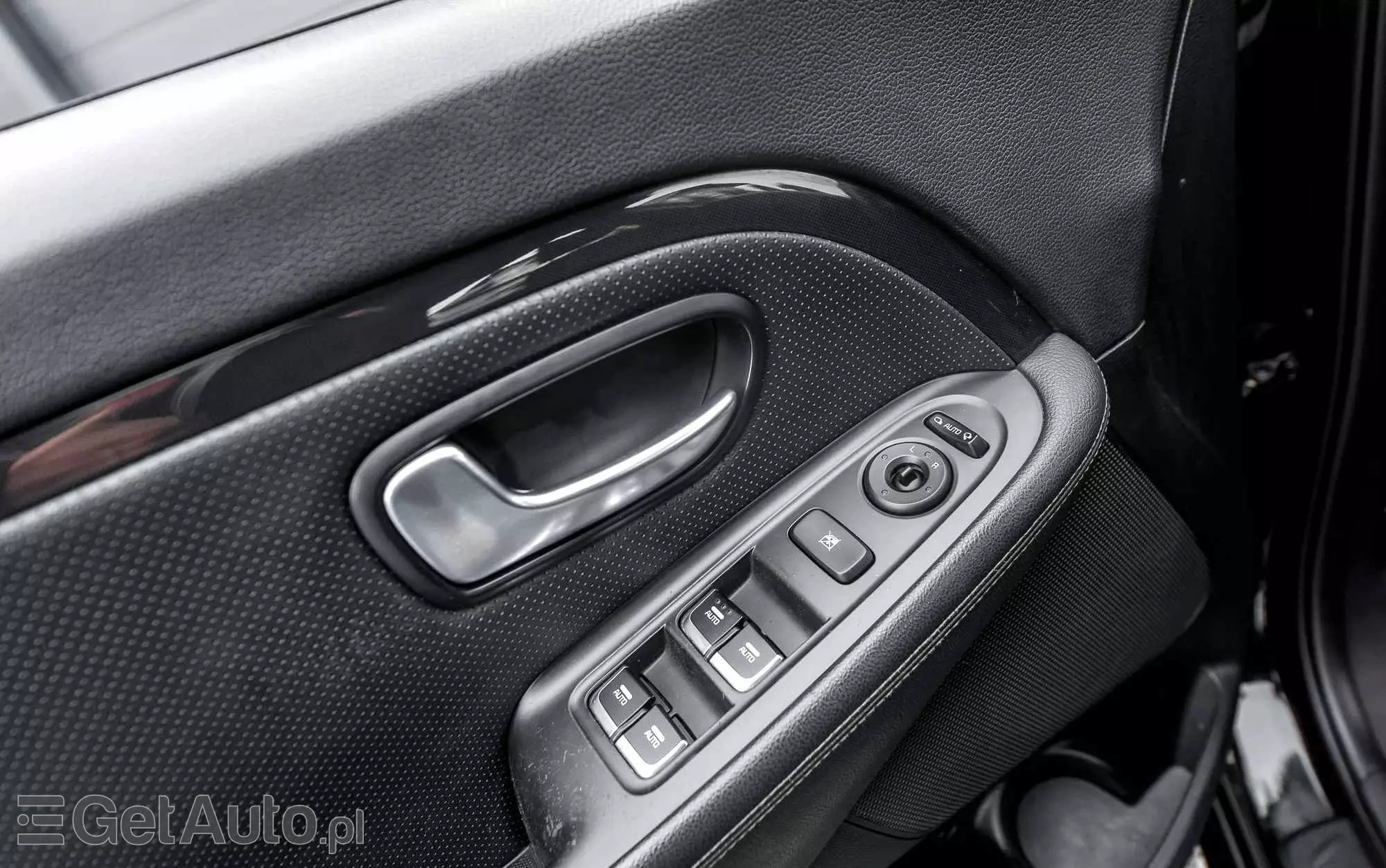 KIA Carens 1.7 CRDi Edition 7