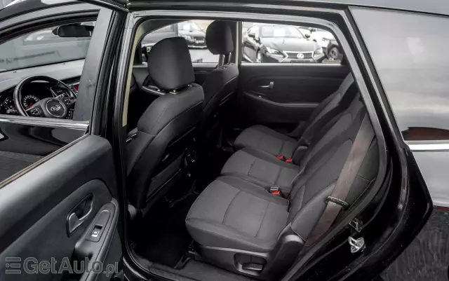 KIA Carens 1.7 CRDi Edition 7
