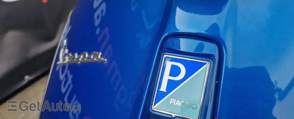 PIAGGIO Vespa 