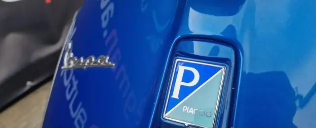 PIAGGIO Vespa 