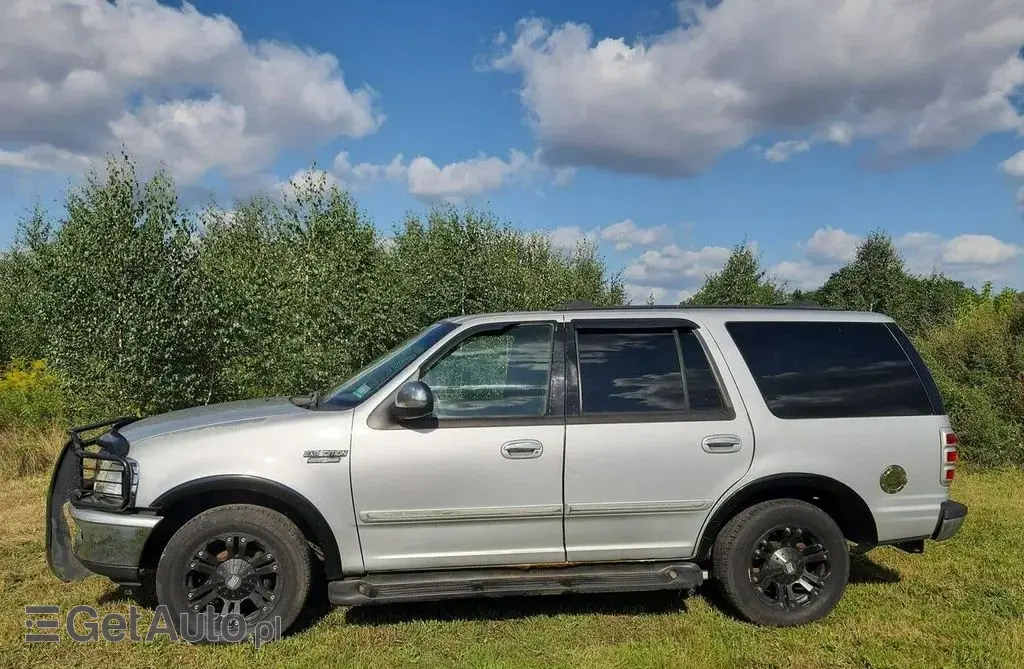 FORD Expedition 